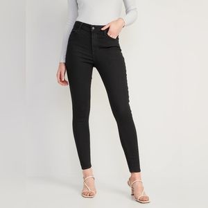Old Navy Women's Low Rise Black Skinny Jeans